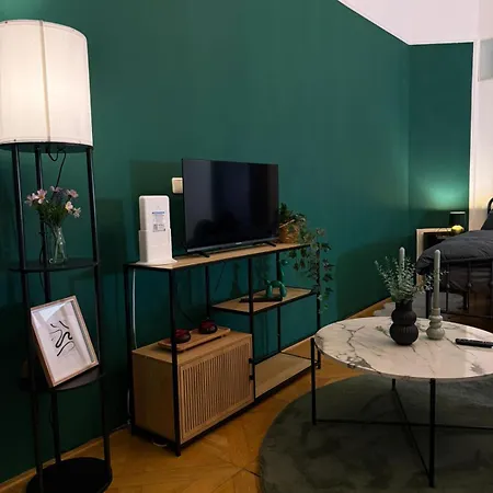 Appartamento Cozy - 5 Min From Main Station