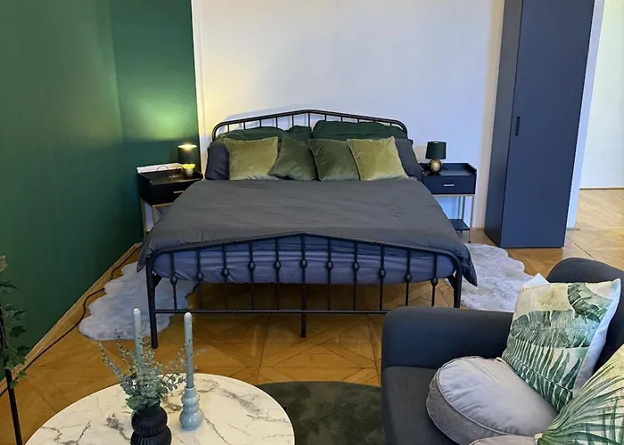 Cozy - 5 Min From Main Station Appartamento